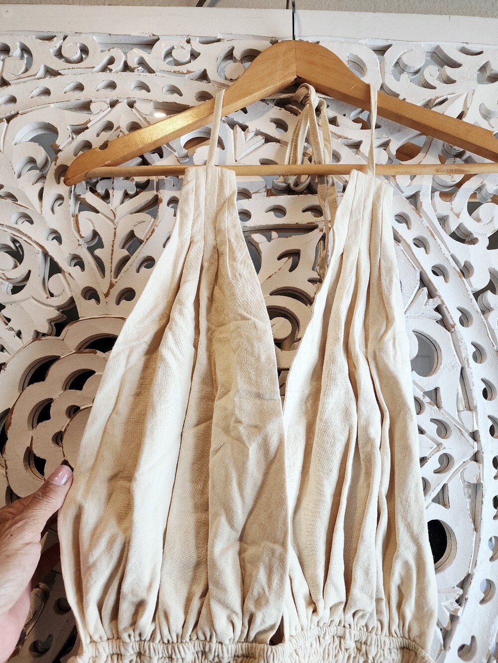 FUTARIO BOHEMIAN COTTON-LINEN SMOKED CROP HALTER TOP V-NECK SIZE SMALL - Picture 7 of 13